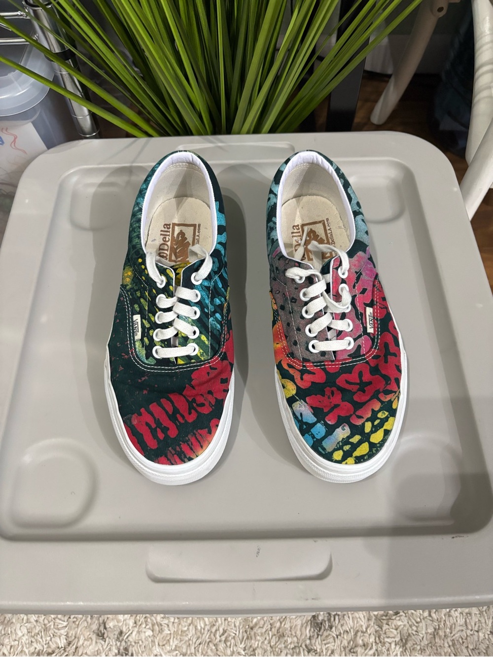 Vans - Multicolor Size 9